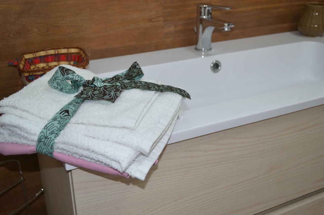 Le Case Di Titina Villa Mottola Kültér fotó
